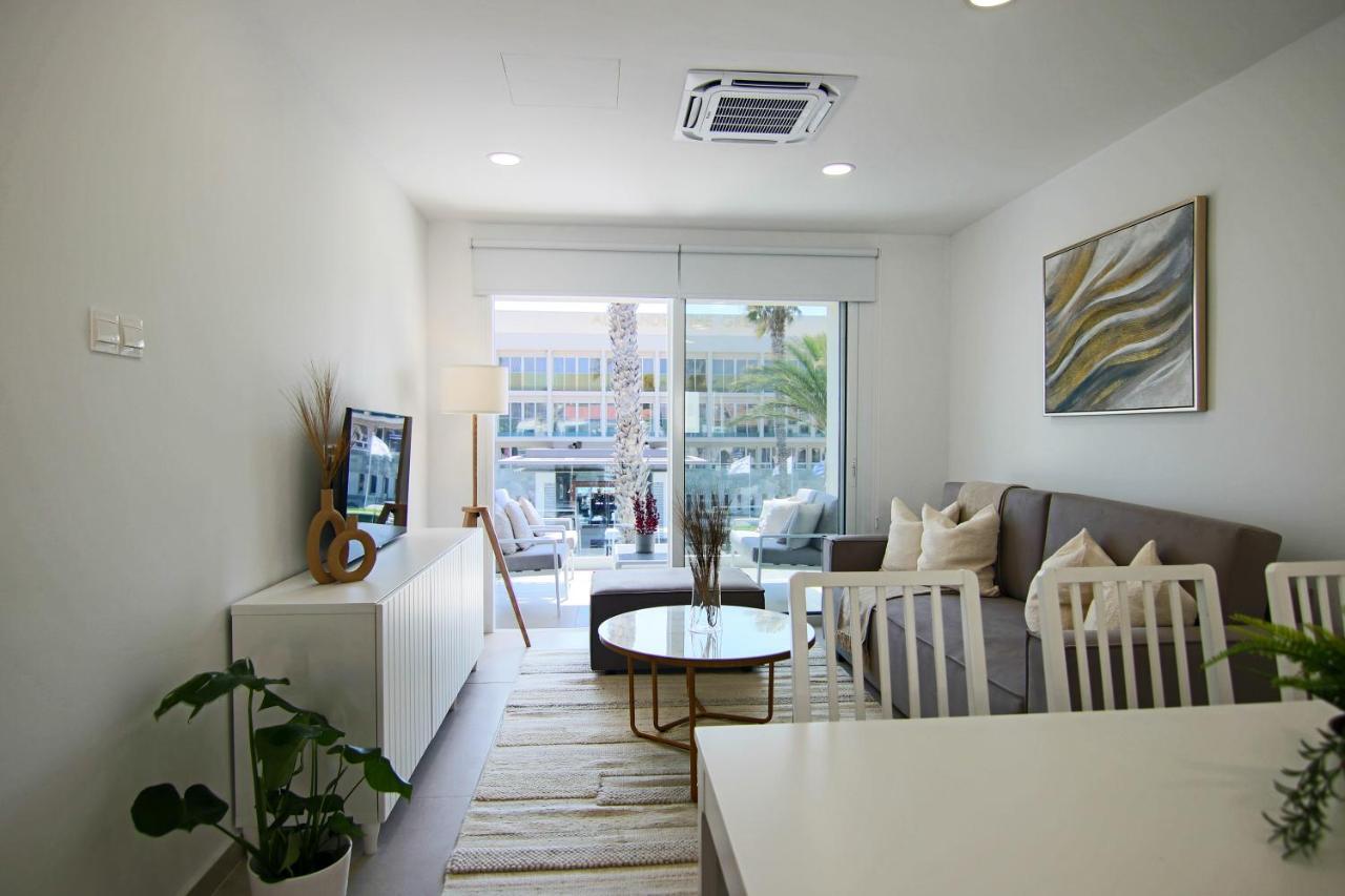 パ フォスPhaedrus Living: Seaview Luxury Flat Limnaria 114アパートメント エクステリア 写真